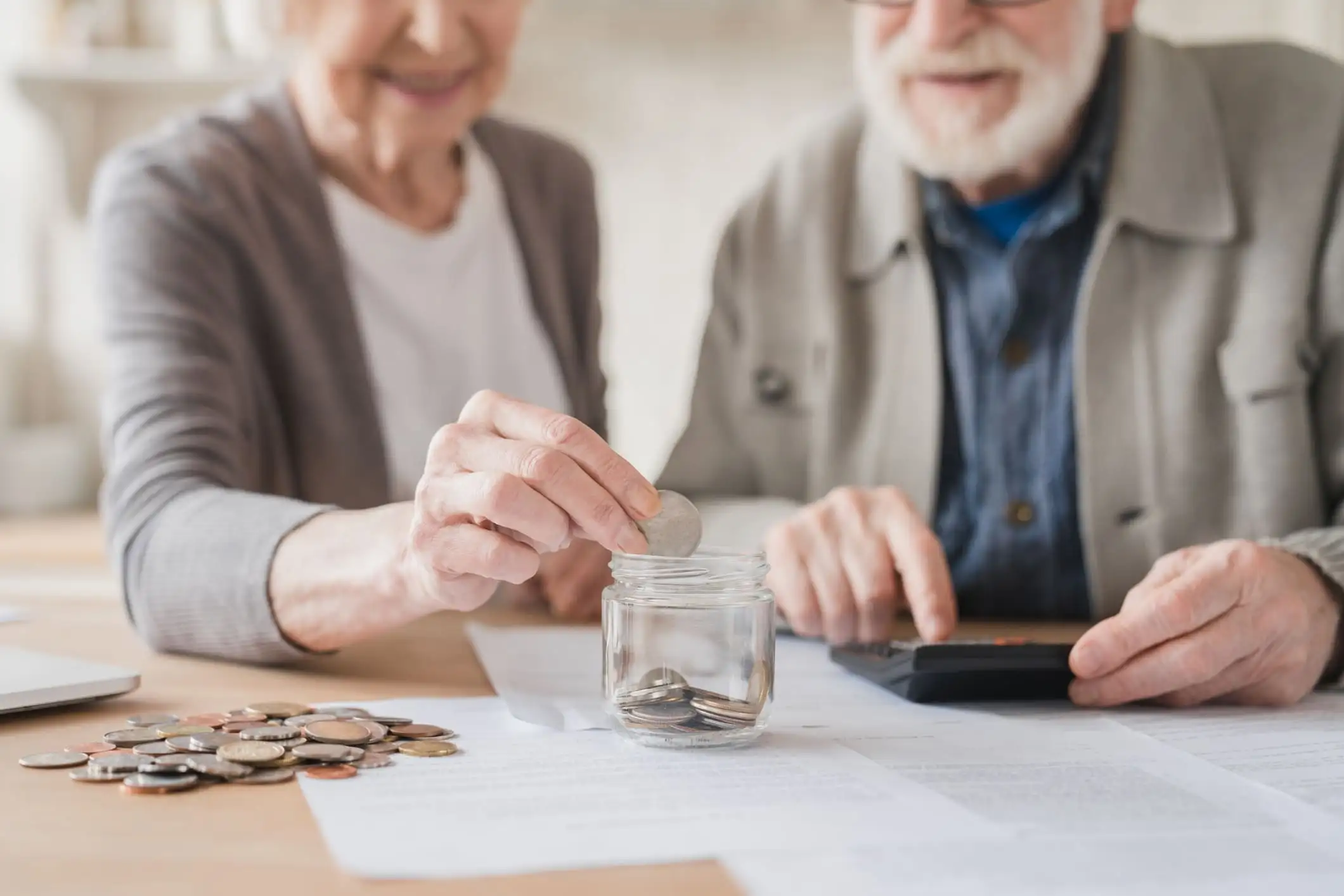 Cost-Saving Measures for Retirees Saving tips for Affordable Retirement Living homes